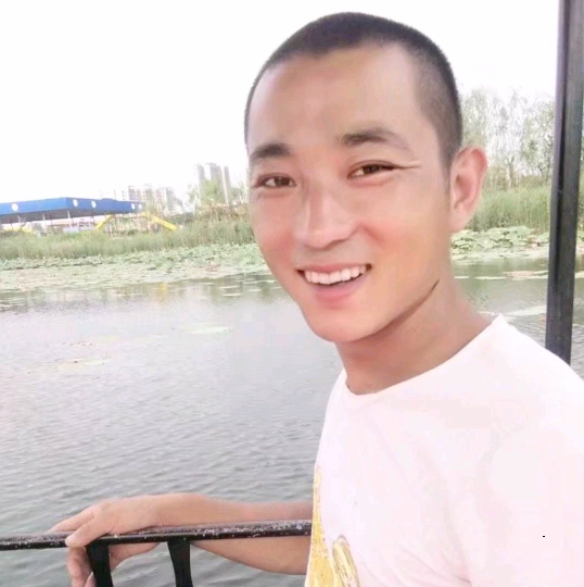 为你等候的第一张照片--滨州蓝颜知己交友网